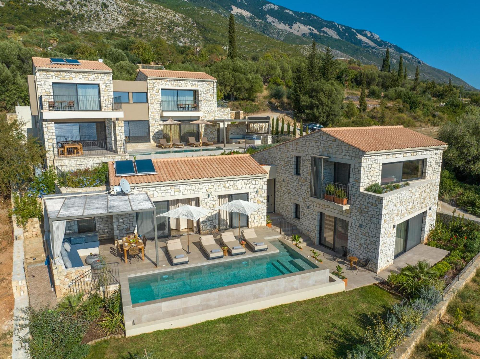 Apeiron Villas Livathos  Exterior photo